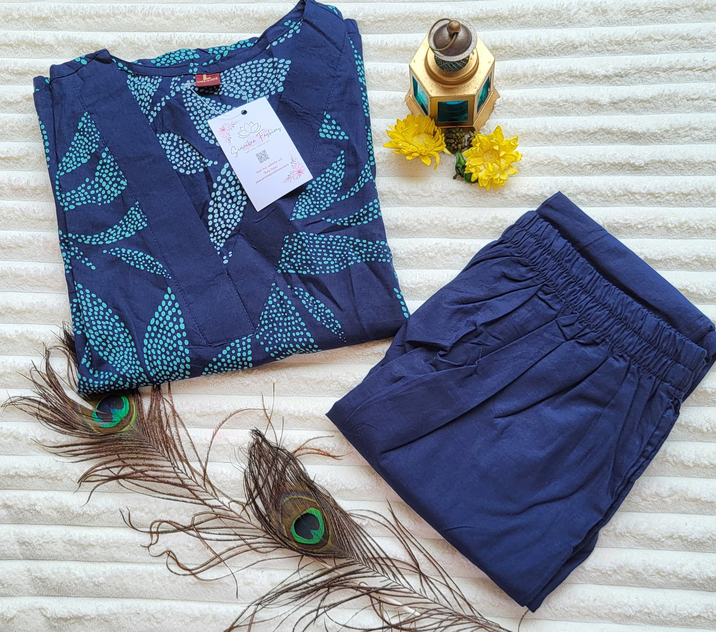 Navy Blue Leaf-Print Straight Kurta with V-Neckline & Matching Pants