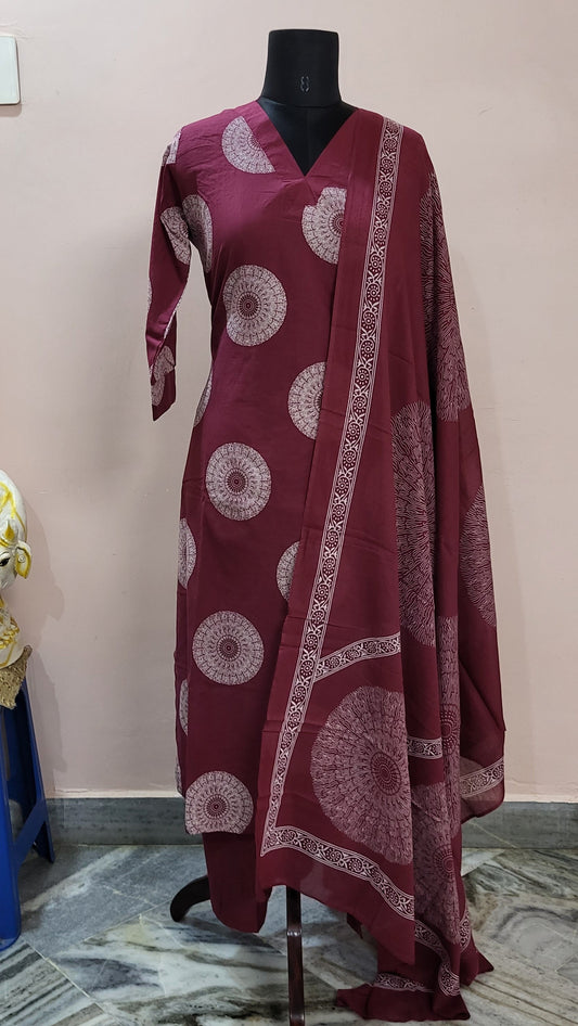 Elegant Maroon Cotton Printed Salwar Suit with Dupatta