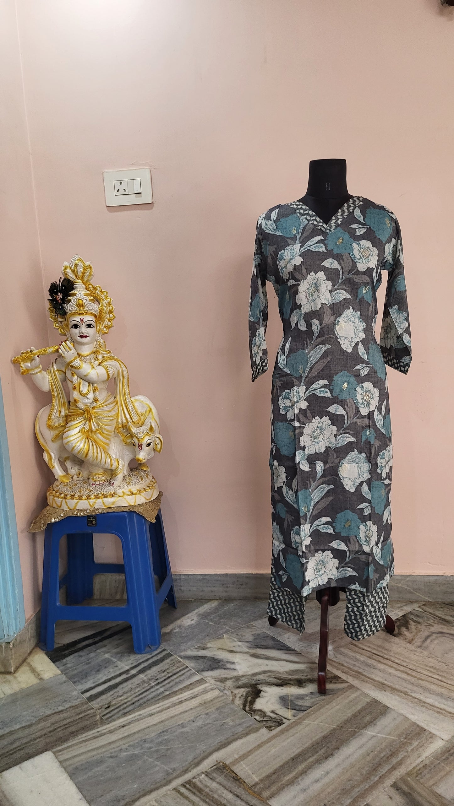 Grey & Teal Floral Printed Kurta with Geometric Print Pants