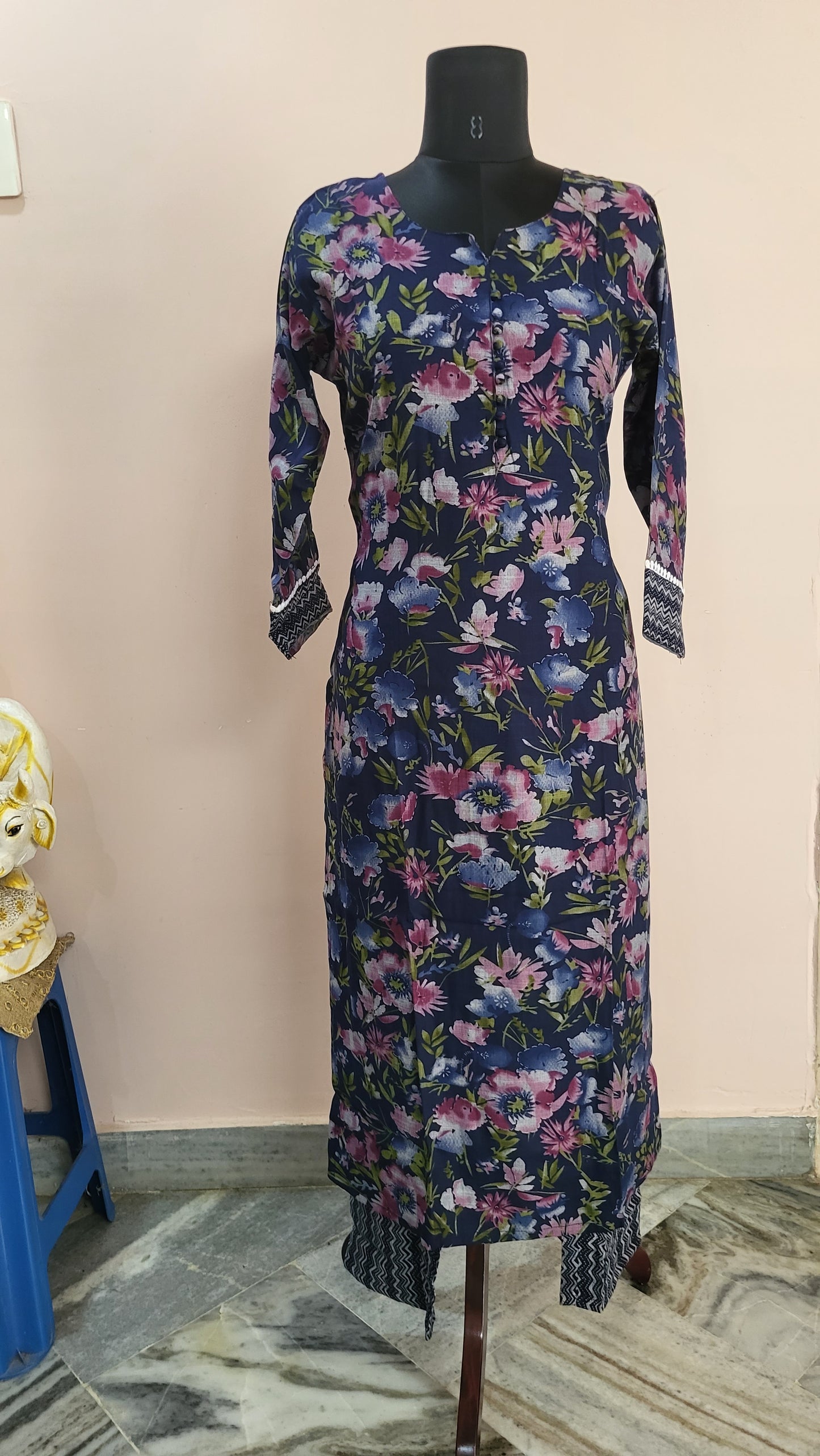Navy Blue Floral Printed Kurta with Chevron Pants