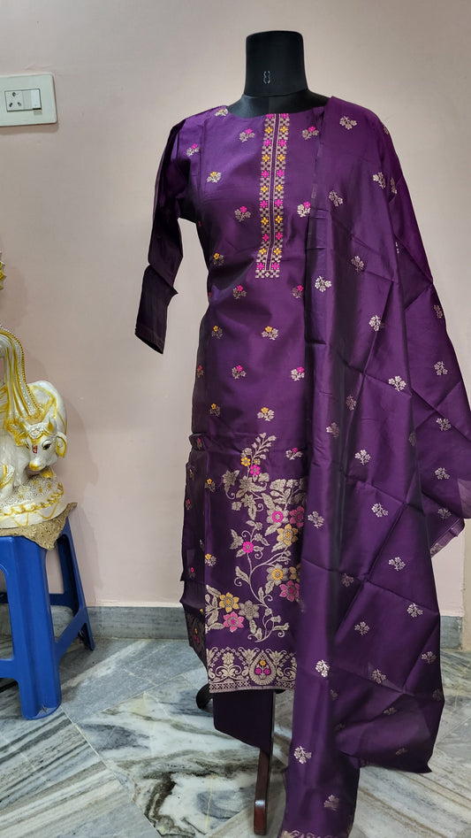 Elegant Purple Floral Embroidered Cotton Suit Set with Dupatta